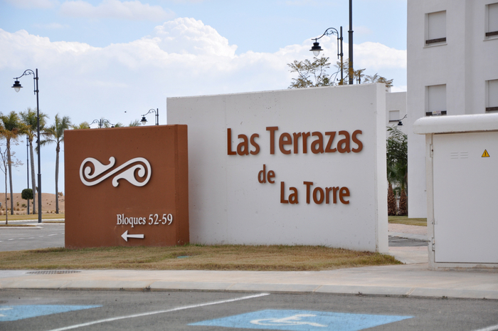 Shopping on the Terrazas de la Torre Golf Resort