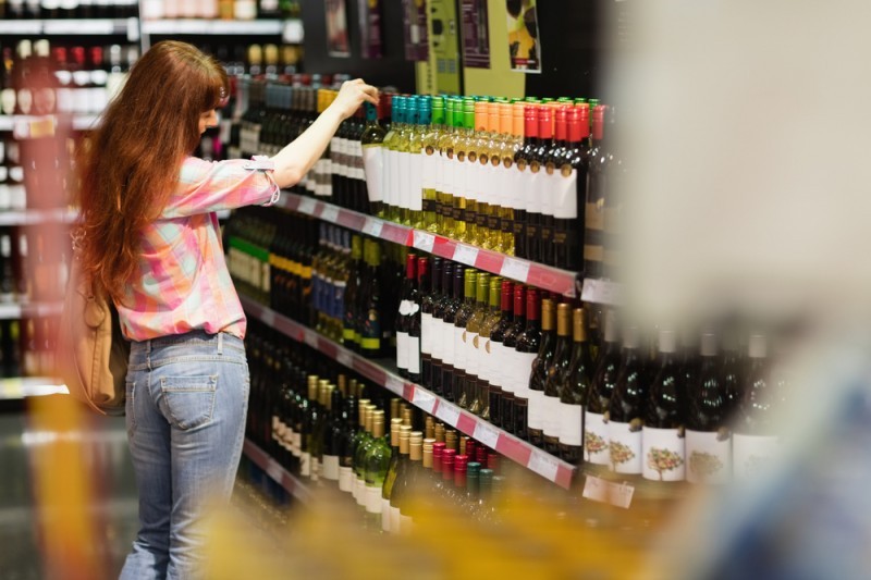 <span style='color:#780948'>ARCHIVED</span> - Andalusian government backtracks over ban on selling alcohol after 6 pm
