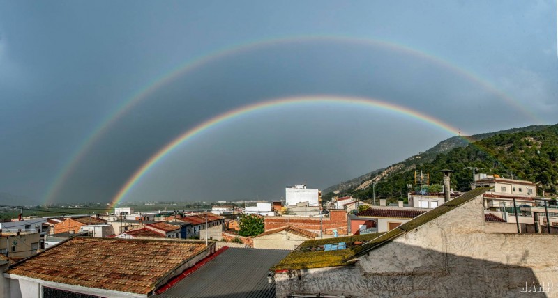 <span style='color:#780948'>ARCHIVED</span> - Double rainbow over Orihuela