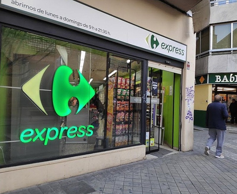 <span style='color:#780948'>ARCHIVED</span> - Gang of thieves targets Carrefour Express supermarkets in Granada province