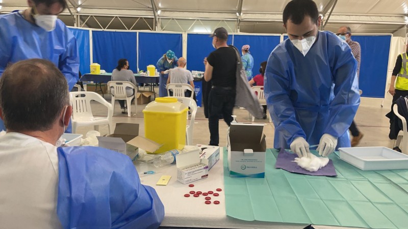 <span style='color:#780948'>ARCHIVED</span> - Slow rise in Spanish infection rate continues as Covid claims 126 more lives: Covid update April 15