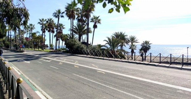 <span style='color:#780948'>ARCHIVED</span> - Estepona to boost pedestrian safety on busy walkway