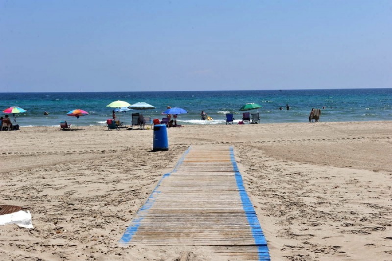 <span style='color:#780948'>ARCHIVED</span> - Man dies while attempting to rescue another bather at La Manga beach