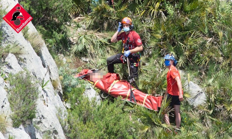 <span style='color:#780948'>ARCHIVED</span> - Elderly hiker rescued in Jalon on the Costa Blanca