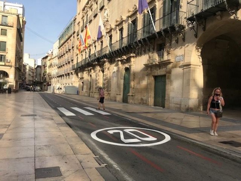 <span style='color:#780948'>ARCHIVED</span> - Reduced speed limits in Alicante to pedestrianise the city centre