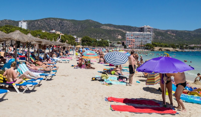 <span style='color:#780948'>ARCHIVED</span> - Dutch government adds to Spanish tourism woes and warns against travel to the Balearic and Canary Islands