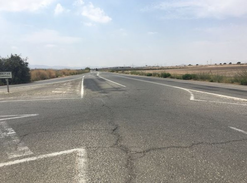 <span style='color:#780948'>ARCHIVED</span> - New roundabout to be installed at intersection between Los Urrutias and El Carmoli