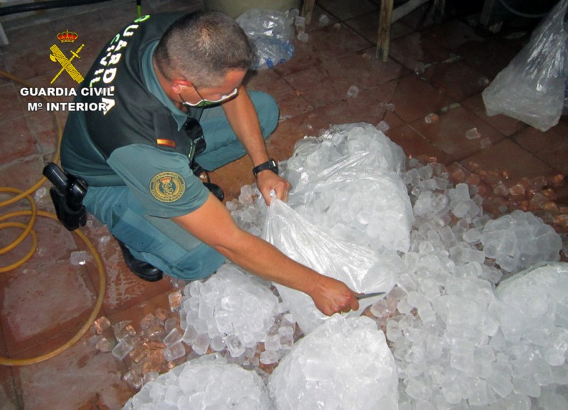 <span style='color:#780948'>ARCHIVED</span> - Operation Ice Cube intercepts 2 tons of sub-standard ice in Murcia