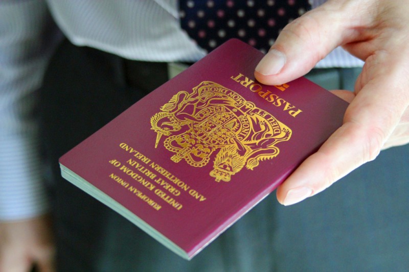 <span style='color:#780948'>ARCHIVED</span> - New passport rules for Brits in Spain post-Brexit