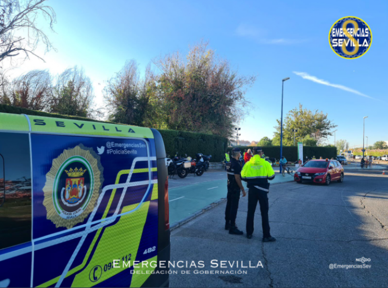 <span style='color:#780948'>ARCHIVED</span> - Seville police evict 700 people following bar raids