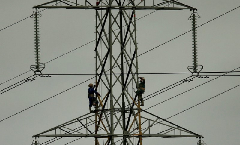 <span style='color:#780948'>ARCHIVED</span> - 3 per cent up, 3 per cent down: electricity prices yo-yo in Spain this week