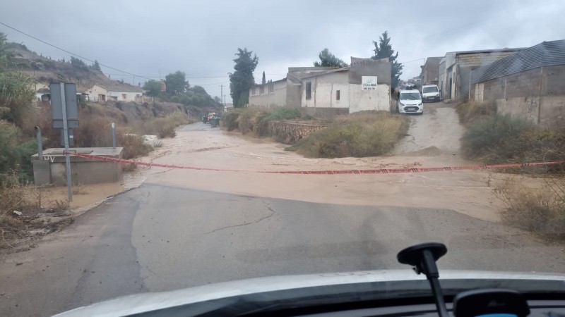 <span style='color:#780948'>ARCHIVED</span> - Flooding begins in Murcia and more rain is yet to come: October 22