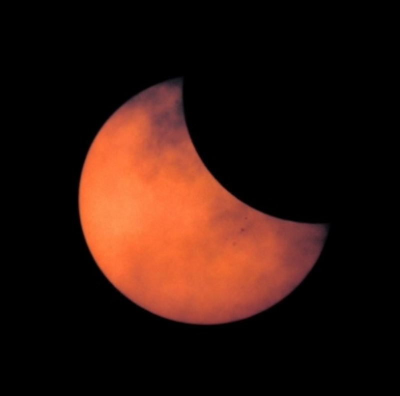 <span style='color:#780948'>ARCHIVED</span> - Partial lunar eclipse visible in Spain on November 19