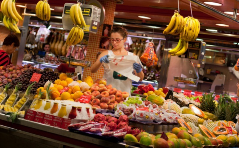 <span style='color:#780948'>ARCHIVED</span> - Supermarkets in Spain can now sell damaged goods