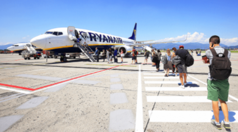 <span style='color:#780948'>ARCHIVED</span> - Ryanair launches new Ireland to Barcelona route