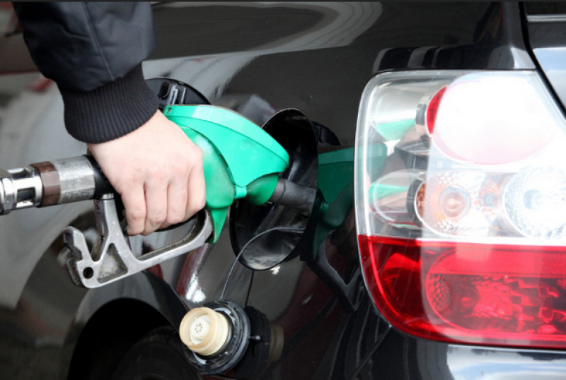 How to save money on petrol and diesel in Spain
