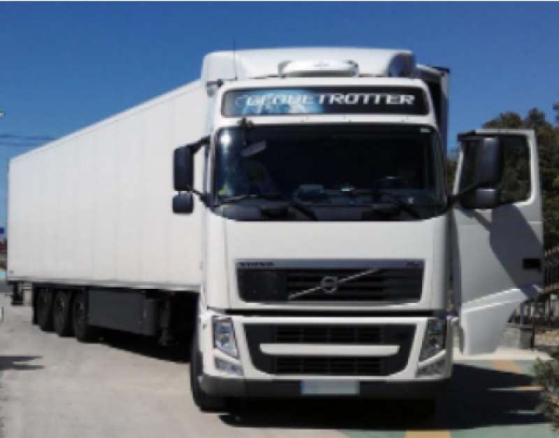 <span style='color:#780948'>ARCHIVED</span> - Truckers in Spain declare national strike