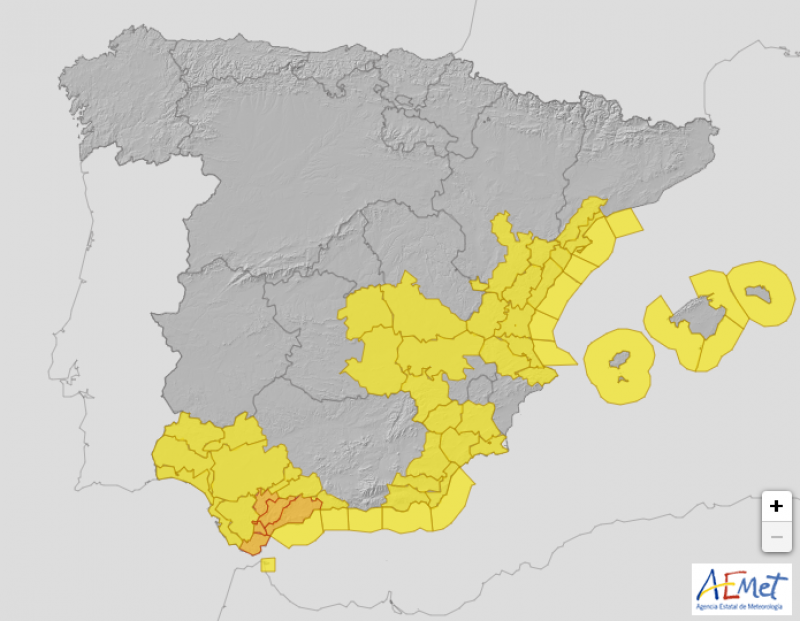 <span style='color:#780948'>ARCHIVED</span> - Torrential March deluge puts 11 Spanish provinces on alert