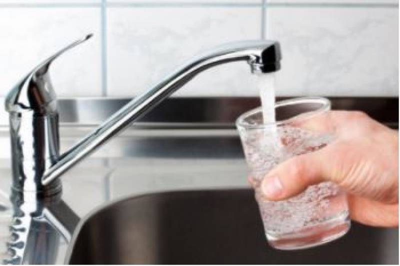Free tap water must now be offered in restaurants in Spain