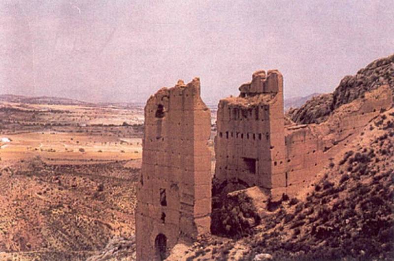 <span style='color:#780948'>ARCHIVED</span> - September 24 Explore the medieval castles of Lorca in frontier territory between Christian and Moorish Spain