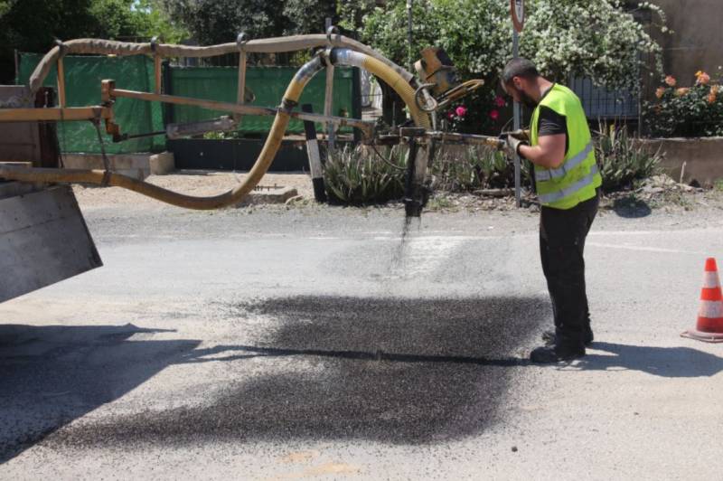 <span style='color:#780948'>ARCHIVED</span> - Alhama reasphalts roads to repair storm damage