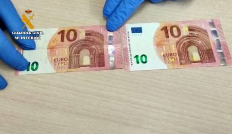<span style='color:#780948'>ARCHIVED</span> - UK holidaymakers arrested for using counterfeit cash in Lanzarote