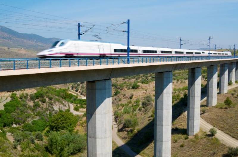 <span style='color:#780948'>ARCHIVED</span> - Important changes to the Murcia-Madrid rail connection: no trains through Archena and buses straight to Albacete