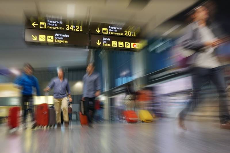 <span style='color:#780948'>ARCHIVED</span> - Bumper summer for Canary and Balearic Islands as tourist numbers beat 2019 pre-pandemic levels