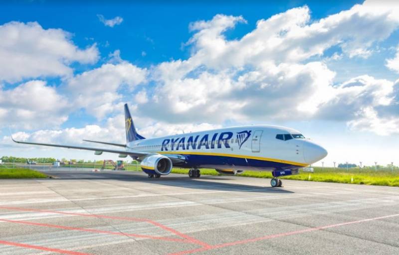 <span style='color:#780948'>ARCHIVED</span> - Ryanair and Spanish cabin crew unions go to war over summer strikes