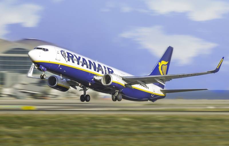 <span style='color:#780948'>ARCHIVED</span> - Ryanair sued for sacking Spanish union bosses