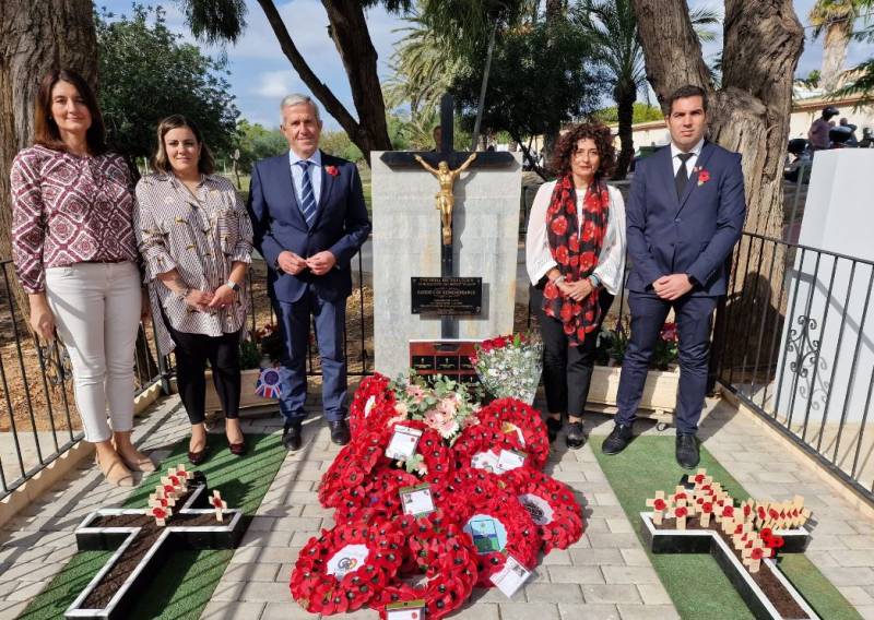 <span style='color:#780948'>ARCHIVED</span> - These were the Remembrance Day events in Pilar de la Horadada 2022
