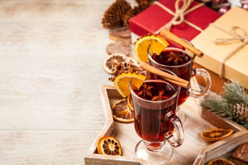 Mulled Wine Christmas Recipe: The ultimate easy spiced wine mix