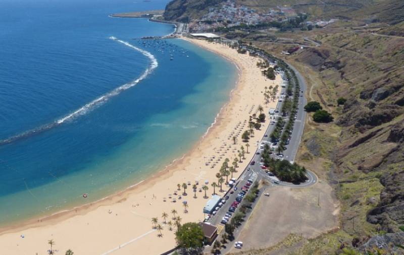 <span style='color:#780948'>ARCHIVED</span> - British woman, 50, dies in Tenerife hit and run