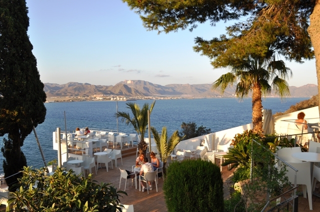 Spanish News Today - Cafetería El Faro Opens New Terrace In Puerto De  Mazarrón