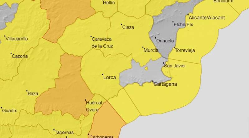 <span style='color:#780948'>ARCHIVED</span> - Gale force 7 winds in Murcia, but not a drop of rain: weather forecast January 16-22