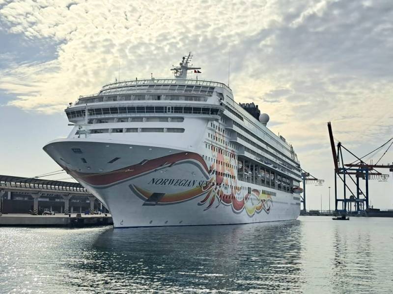 <span style='color:#780948'>ARCHIVED</span> - Malaga Port welcomes seven cruise line stopovers this month