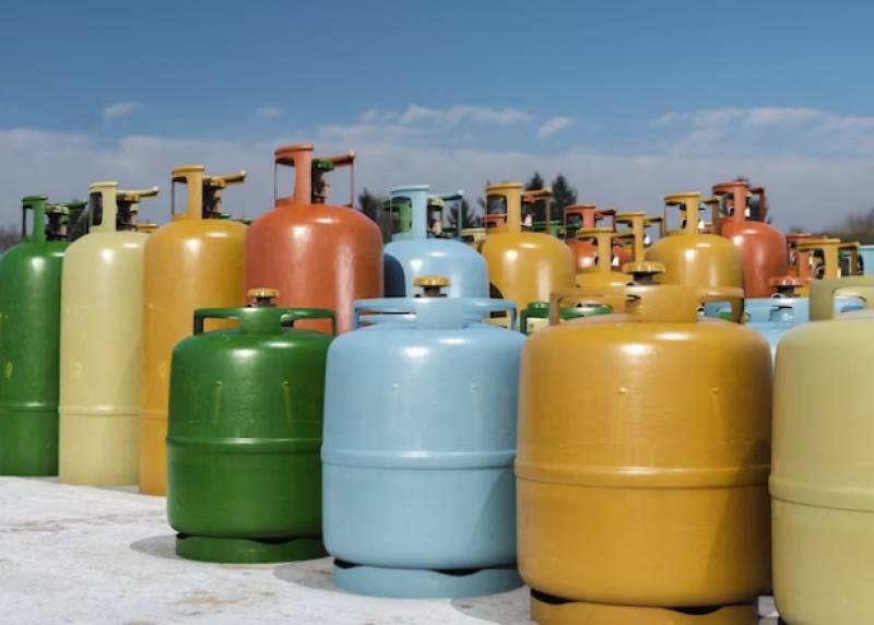 <span style='color:#780948'>ARCHIVED</span> - Imports of Russian gas to Spain shoot up by 192 per cent