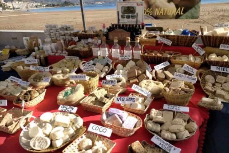 August 19 Monthly arts and crafts market in Puerto de Mazarron
