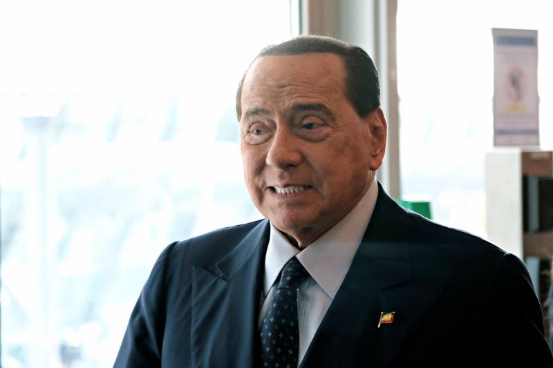 Silvio Berlusconi dies at 86 years old, leaving behind a media legacy in Spain