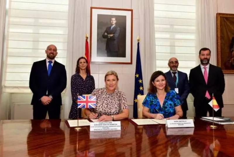 Spain and UK sign agreement to improve air and maritime sustainability