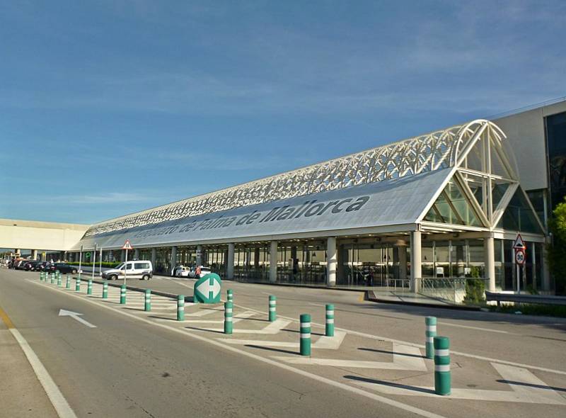 Brit arrested at Mallorca airport accused of raping his girlfriend
