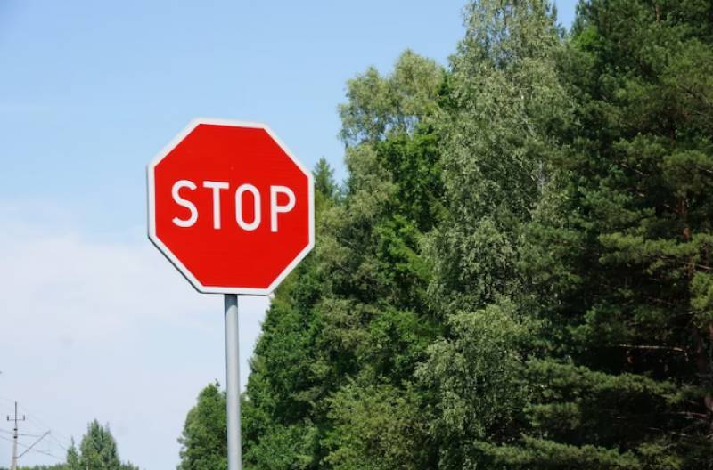 How Spanish traffic authorities can tell if you drive through a STOP sign