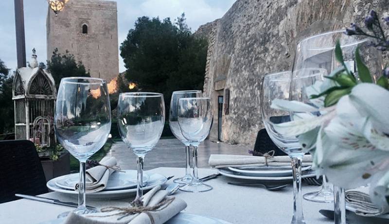 September 2023 Medieval Sephardic Jewish menus at the Las Caballerizas del Castillo restaurant in Lorca castle