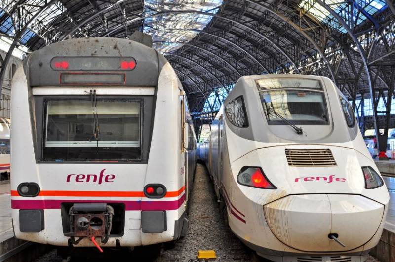Free trains and discounted buses in Spain could continue into 2024
