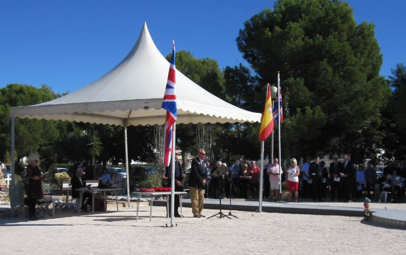 Remembrance Sunday Service in Camposol 