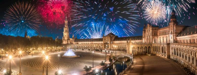 See the Seville Christmas lights and loads of musical and light shows 2023