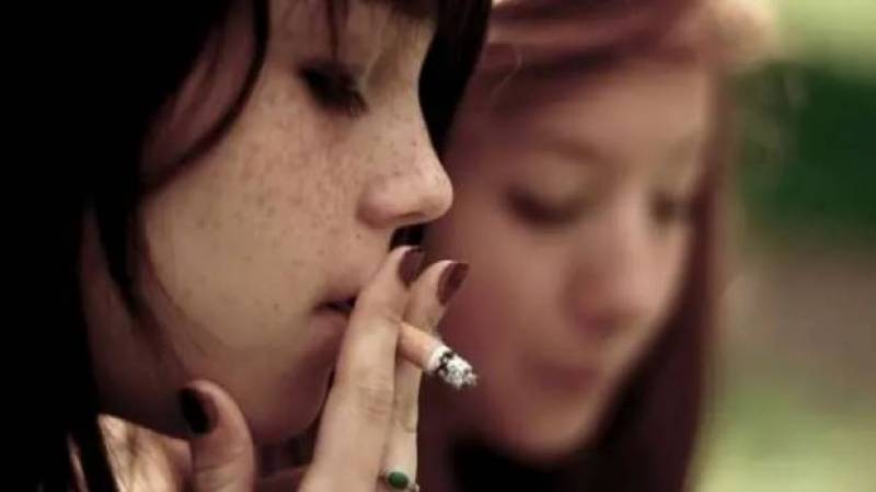 Spain considers increasing the price of cigarettes in its strategy against smoking