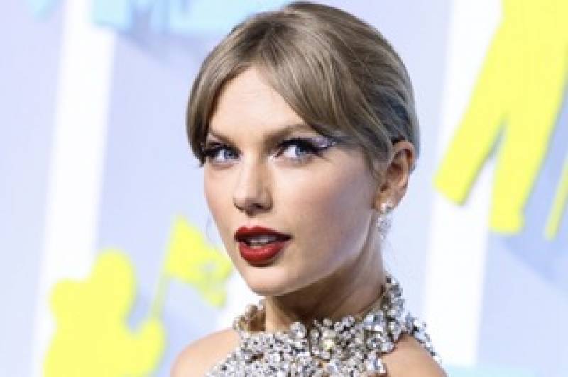 Taylor Swift trapped in Murcia: Scam puts all of Spain on alert