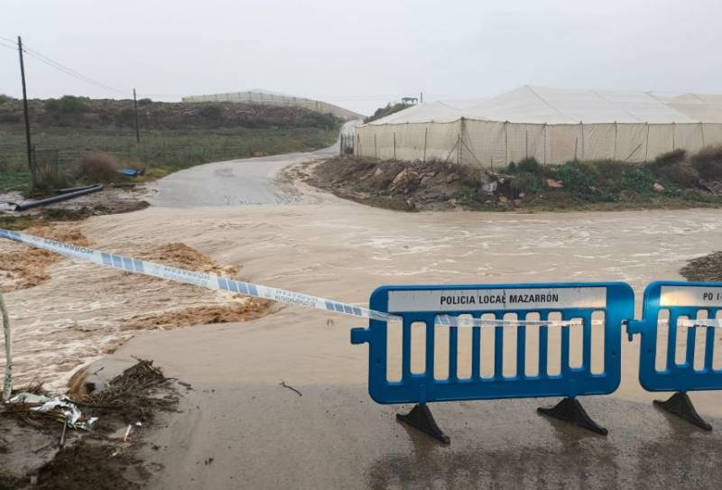 These are the roads and schools closed in Murcia this Thursday