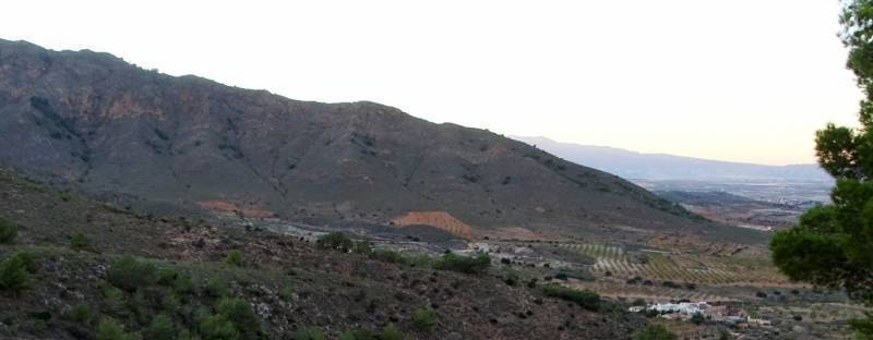 November 30 Free guided hike to Peñarrodada and Hoya de los Izquierdos in the mountains of Mazarron